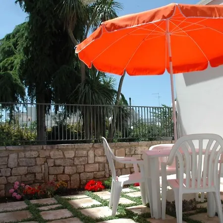 Trullo Olmo *